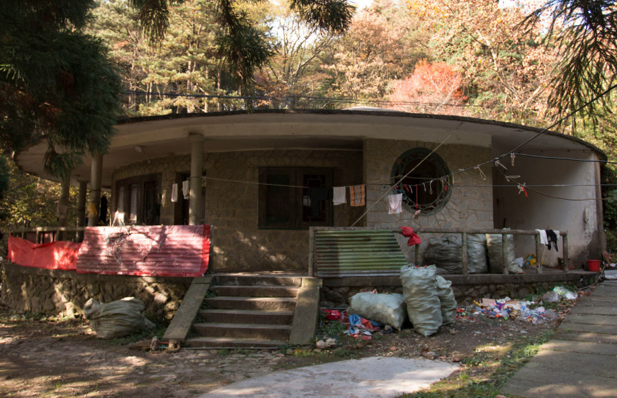 Yi Xin Tong 童义欣