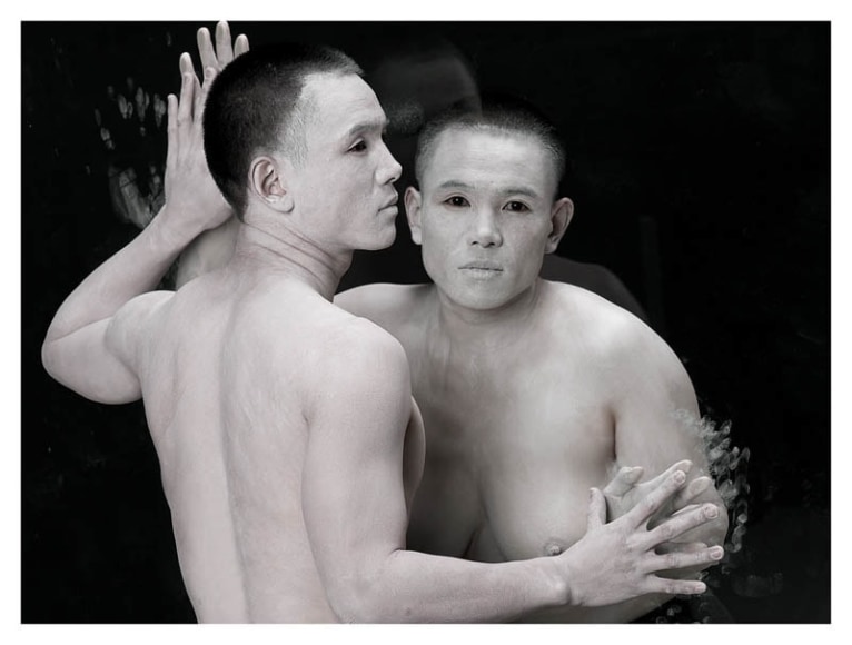 Chi Peng 迟鹏 , Consubstantiality (Mirror) 同体(镜子)