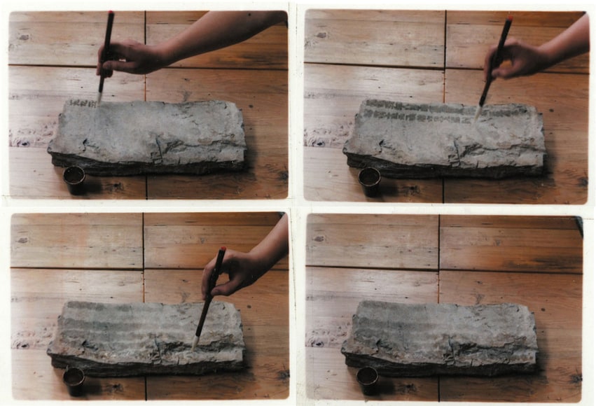 Writing Diary with Water&nbsp;水写日记1996Color photographs&nbsp;彩色照片Set of 4, 15 3/4 x 23 5/8 in each&nbsp;共4件， 各40 x 60 cm