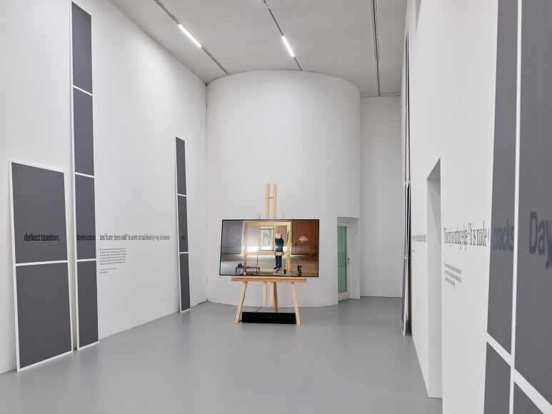 Hito Steyerl,&nbsp;Hito Steyerl: I Will Survive, September 26, 2020 &ndash; January 10, 2021,&nbsp;K21, Düsseldorf, Germany