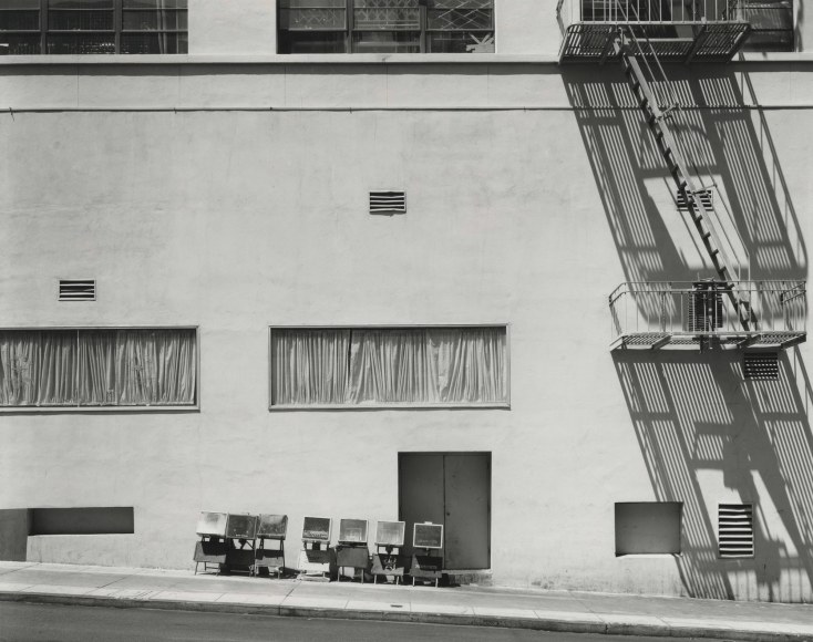 Newsstands, Shutter Street, 1982