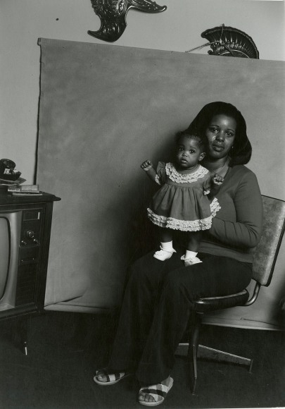 Black Mother with Baby Girl, San Pablo, California, from American Portraits, 1979-89 