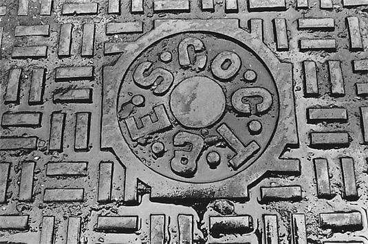 New York City, Manholes #26