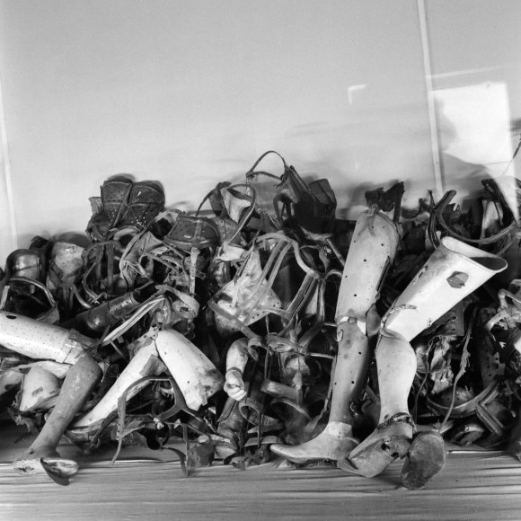 Rosalind Fox Solomon
