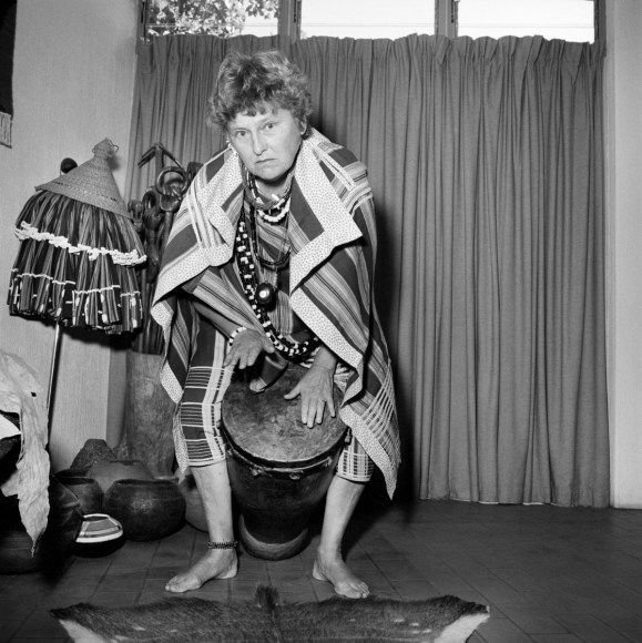 Rosalind Fox Solomon
