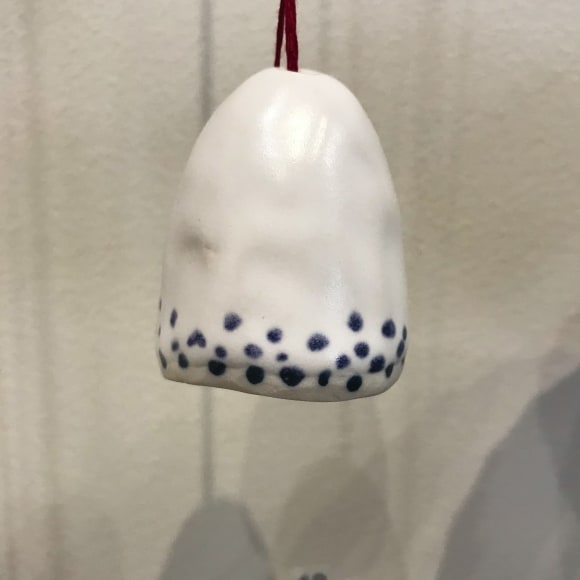 Amanda Humphries, Bell stoneware with thread and bead 2018