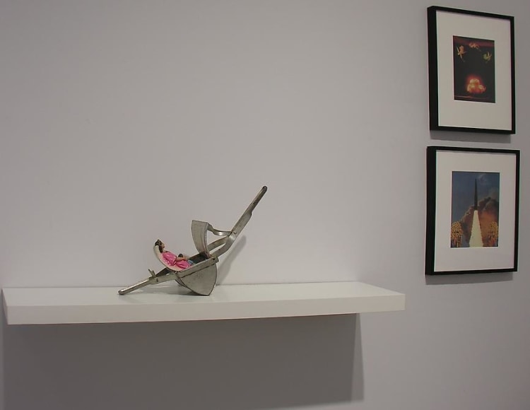 Le&oacute;n Ferrari, Sicardi Gallery installation view, 2009