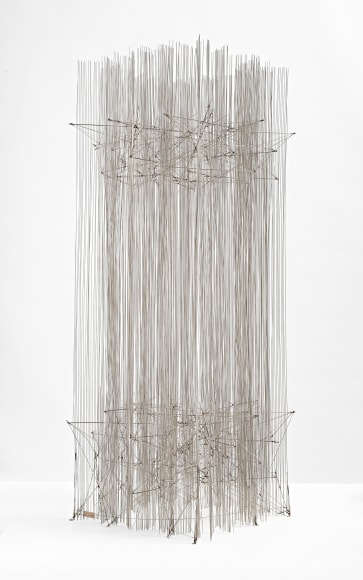 Le&oacute;n Ferrari, Opus 173, 1984. Stainless Steel and Silver solder, 39 3/8 x 15 3/4 x 15 3/4 in. (100 x 40 x 40 cm.)