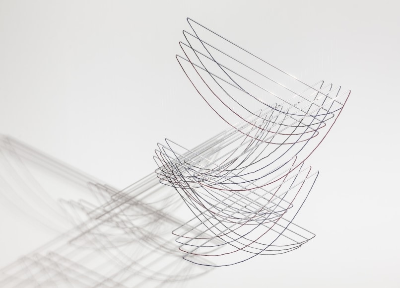 Elias Crespin, La Danza de las catenarias, 2019. Aluminum, wool, motors and electronic interface, 6 11/16 x 51 1/8 x 29 7/8 in. (17 x 130 x 76 cm.)