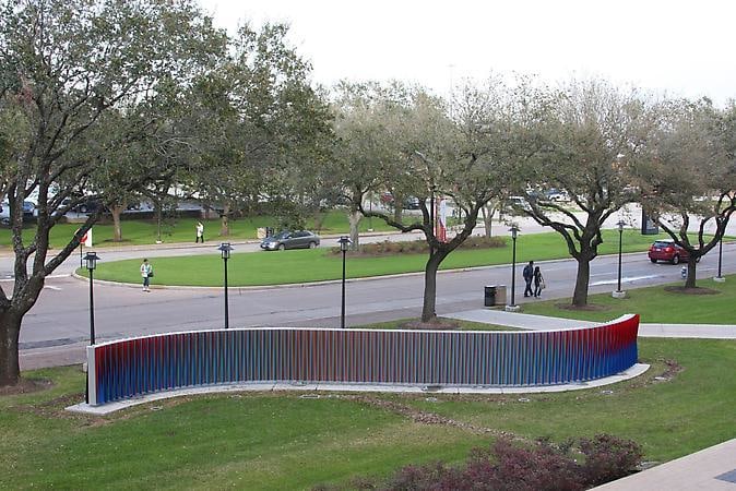 Carlos Cruz-Diez, Double Physichromie: University of Houston, 2008.&nbsp;59 1/16 x 601 9/16 in. (150 x 1528 cm.)