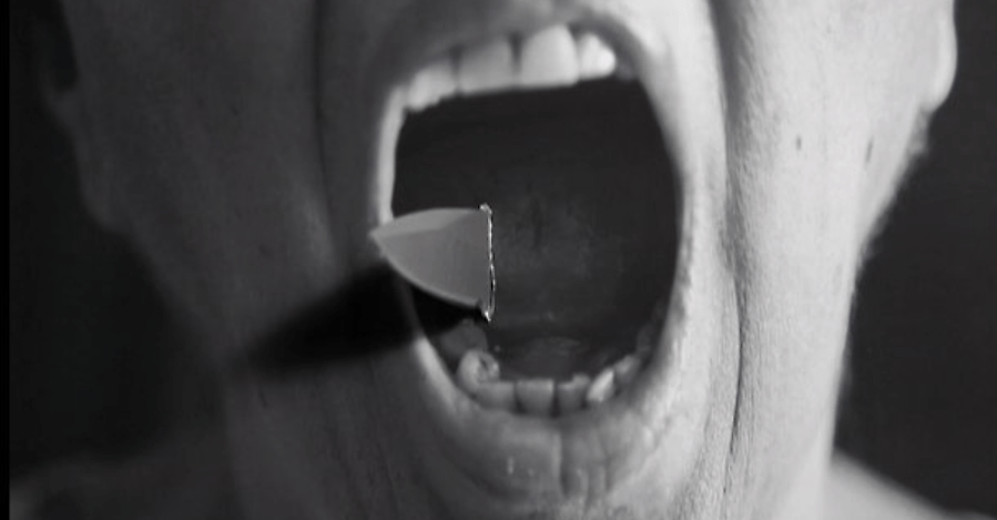 Lenora de Barros, Estudo Para Facadas, 2012. Video, 1&#039;32&quot;.