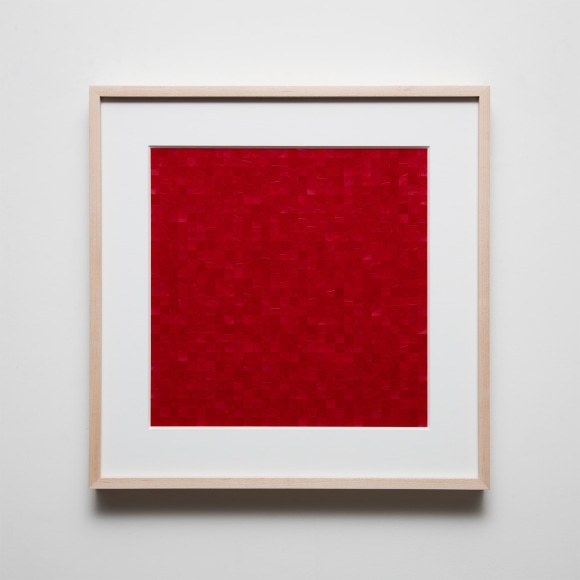 Gabriel de la Mora, 900 VI, 2020. Pigmented turkey feathers on museum cardboard, 16 7/8 x 16 7/8 x 1 9/16 in. (43 x 43 x 4 cm.)