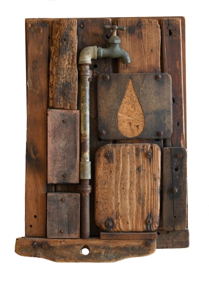 Elsa Gramcko, Motivaci&oacute;n interior alrededor de un objeto [Inner Motivation around an Object], 1977. Woods and faucet on wood, 18 7/8 x 15 in.