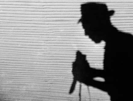 Geraldo de Barros, Photographiant, Autoportrait, S&atilde;o Paulo, 1950/2014. Silver gelatin print, 11 13/16 x 15 15/16 in.