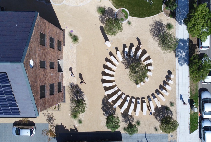 Maria Fernanda Cardoso, &quot;While I Live I Will Grow,&quot;&nbsp;Greensquare, Sydney, 2016. Commissioned by Sydney City Council, and produceed in collaboration with Sydney Design Collective and Bates Landscapes