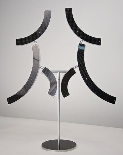 Pedro S. de Movell&aacute;n, Bisected Hemi, 2015, Brushed aluminum, carbon fiber laminate, brass, stainless steel