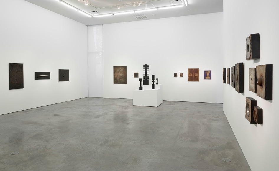 Installation view of Elsa Gramcko: The Invisible Plot of Things at Sicardi Ayers Bacino, 2022.