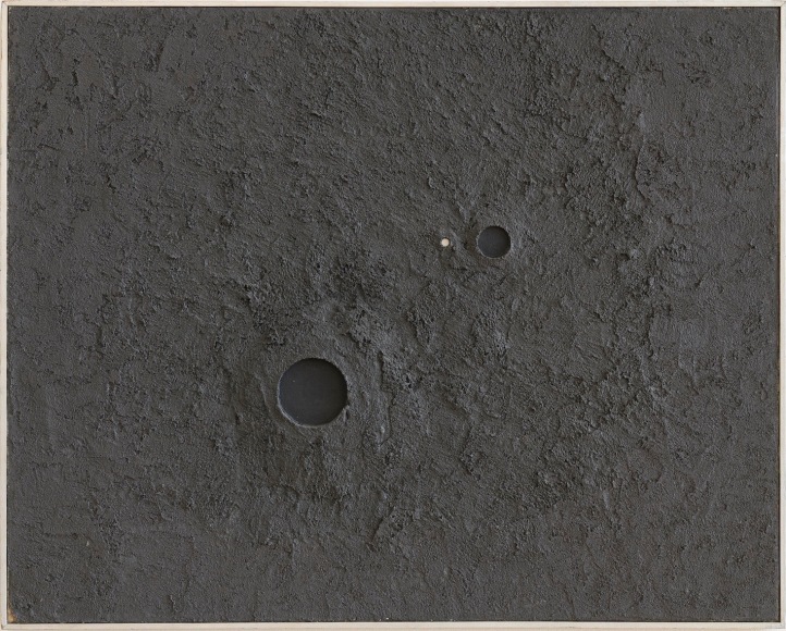 Elsa Gramcko, R-39, 1960. Mixed media on canvas, 25 9/16 x 31 7/8 in.&nbsp;(65 x 81 cm.)