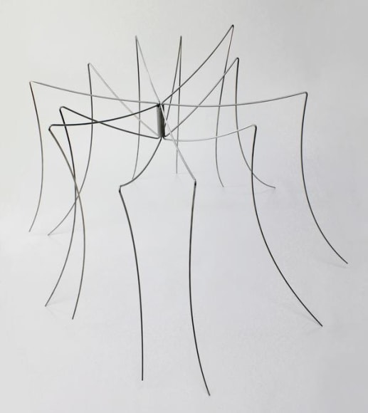 Magdalena Fern&aacute;ndez, 1e009, 2009. Stainless steel, 48 x &oslash; 85 in. Ed. 1/3.