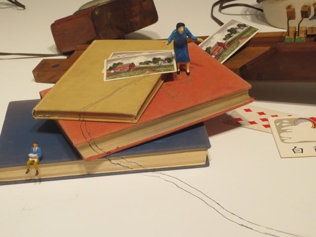 Liliana Porter, installation view of El hombre con el hacha y otras situaciones breves, MALBA-Fundaci&oacute;n Costantini, 2013.