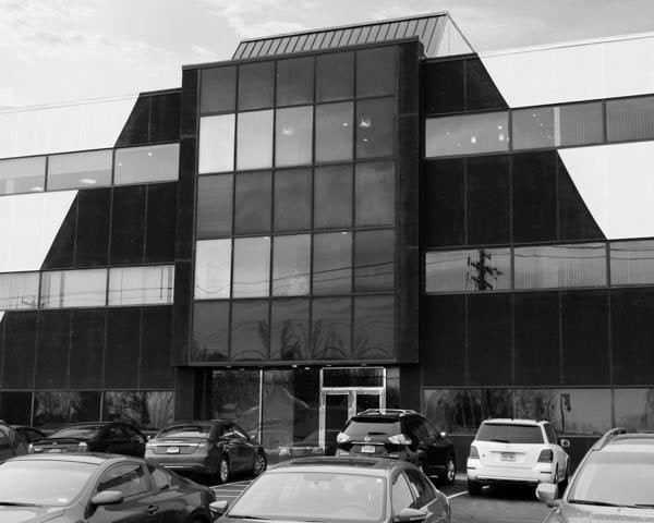  Eli Durst, 	Office Park 01, 2016