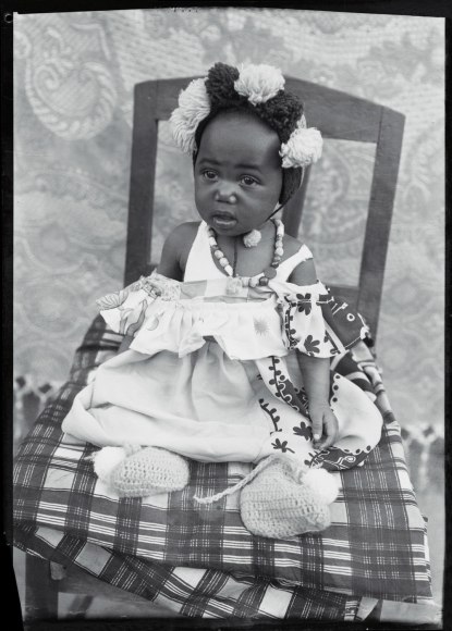 Untitled Portraits. 1948 - 1959 , 24 x 20 inch gelatin silver print - Edition of 10 