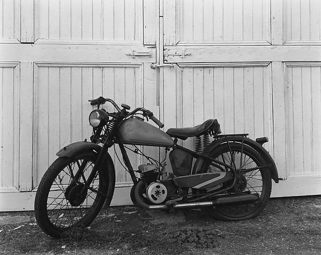 James Dean's Motorcycle, Winslow Farm, Fairmount, IN, 1985