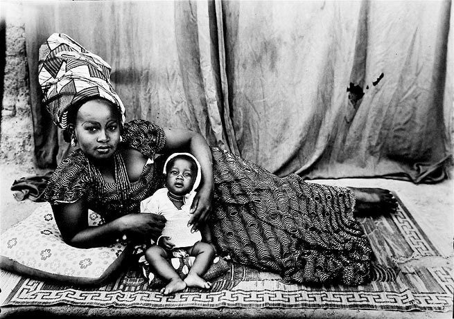 Seydou Keita 20 x 24 inch signed silver gelatin print.