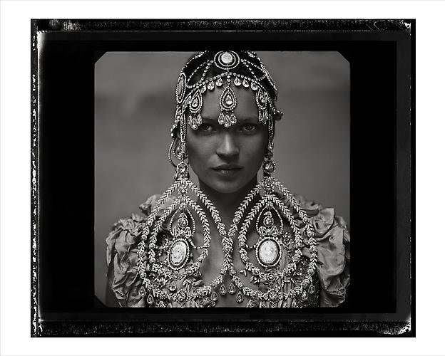 Annie Leibovitz. Kate Moss. 1999.