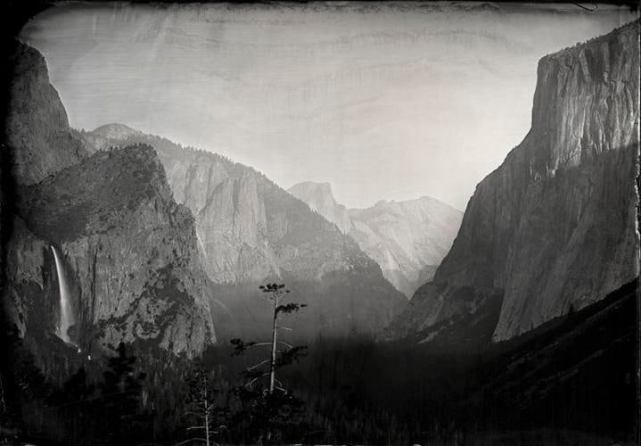 Ian Ruhter, Tunnel View Yosemite, 2012