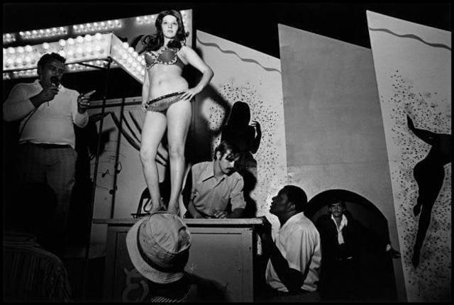 SUSAN MEISELAS
