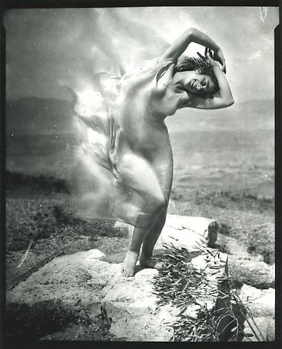Maria Theresa Duncan, 1921.