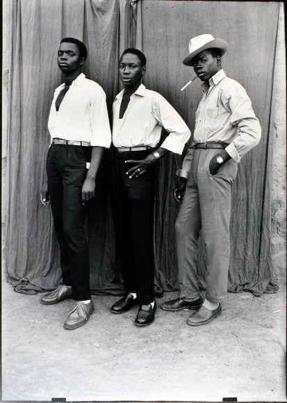 Seydou Keïta Untitled portrait,1950s.