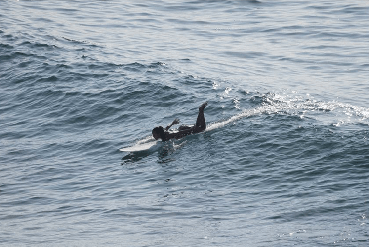 Paddle In, 2009, 	22 x 15 inch pigment print