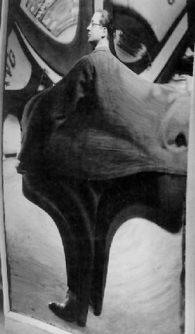  Andr&eacute; Kert&eacute;sz