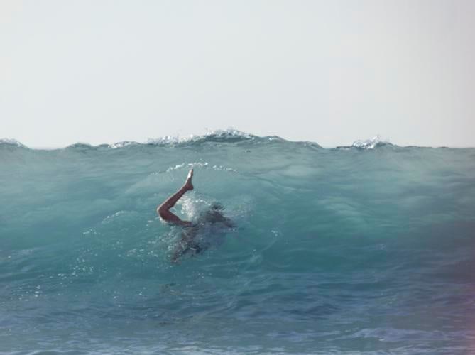 Duck Dive, 2009, 	18 x 24 inch pigment print