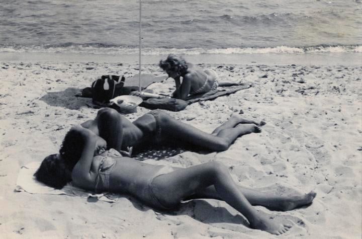 Henri Cartier-Bresson, 	St. Tropez. 1960's.