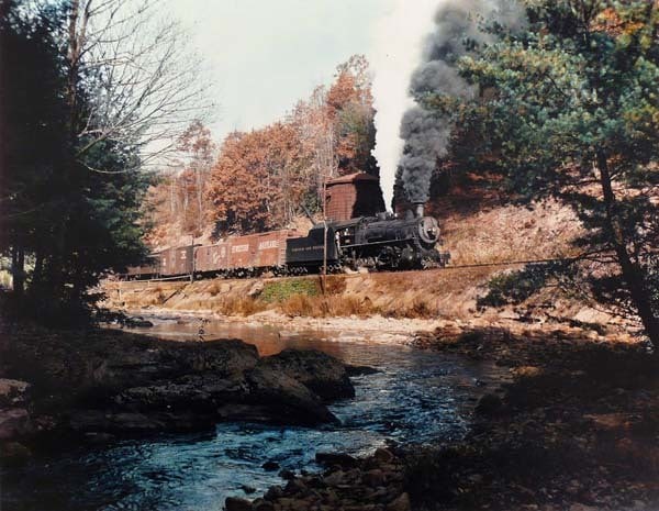Virginia Creeper, Creek Junction