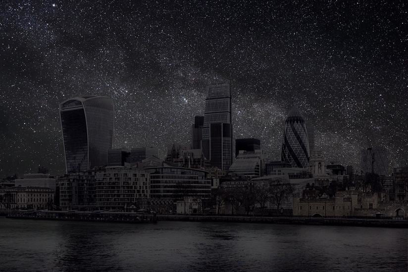 London 51&deg; 30' 17'' N 2015-02-17 lst 10:39, 26 x 40 inch pigment print - Edition of 5