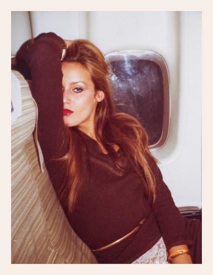 Jerry Hall. 1975, 	4.5 x 3.25 inch unique vintage Kodak print