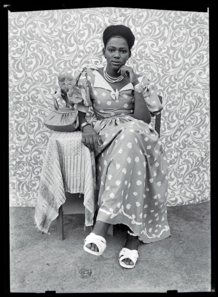 Seydou Keïta Untitled portrait,1950s.