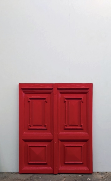 DAVID ADAMO , Untitled (too small to grow, too big to be small)