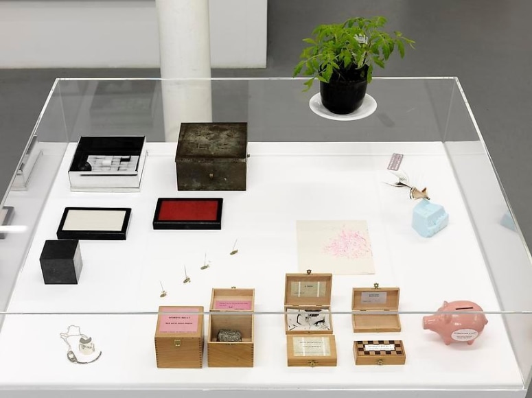 Bob and Breakfast: Robert Filliou et ses invités par François Curlet – installation view 10