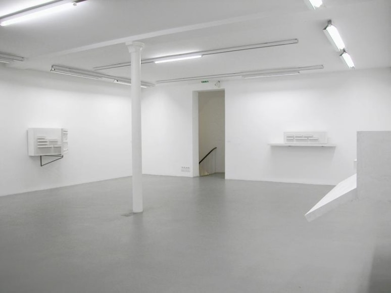 Harald Klingelhöller Exhibitions Peter Freeman, Inc.