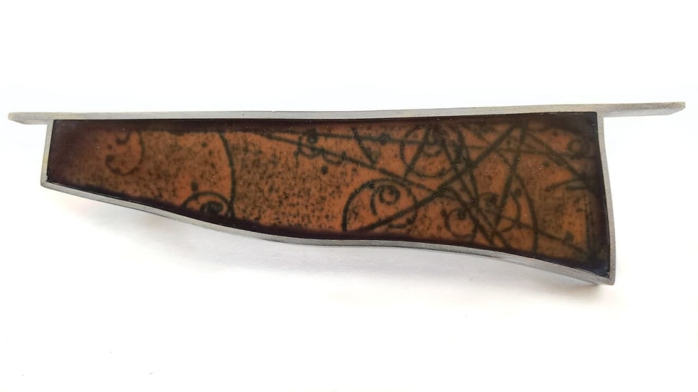 Ann Parkin, Brooch - Bubble Chamber Fragment #1