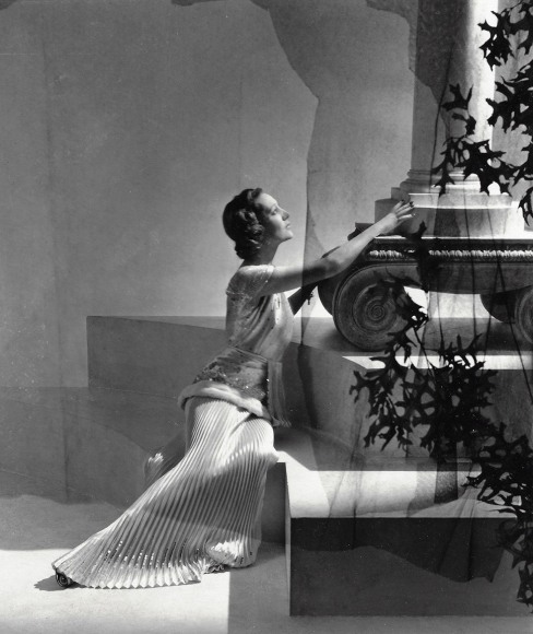 Horst, Gertrude Lawrence, New York, 1937