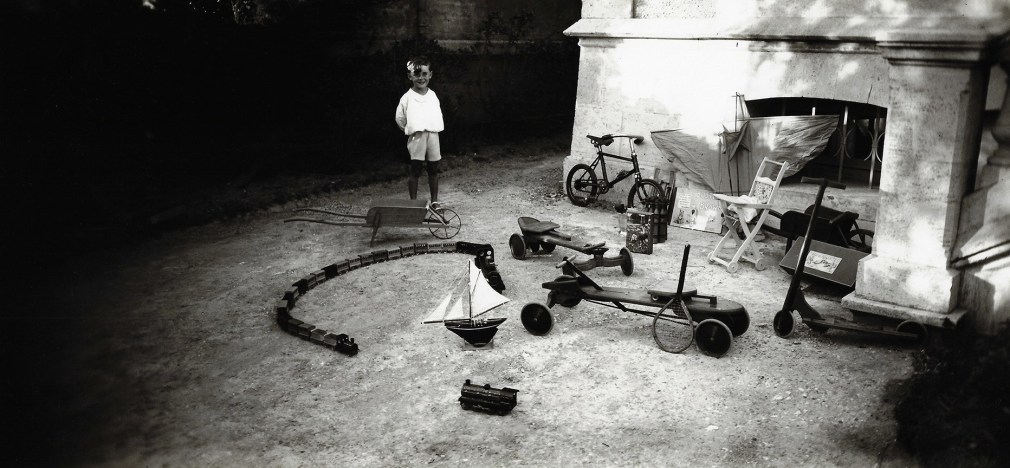 Jacques-Henri Lartigue, Anniversaire de Dani, 1926