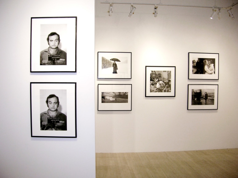 Mary Ellen Mark - Seen Behind the Scene - Exhibitions - Staley-Wise Gallery