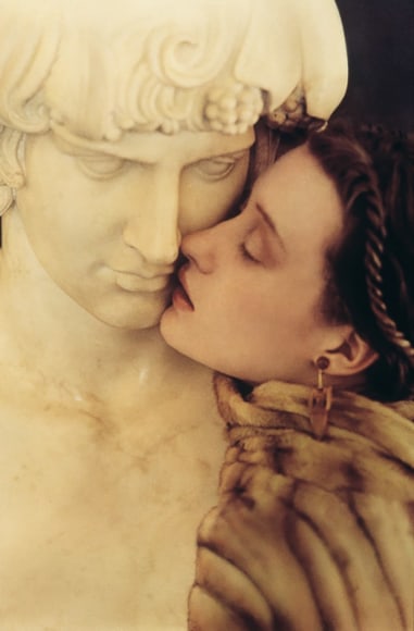 Sheila Metzner, The Kiss. Fendi. 1986