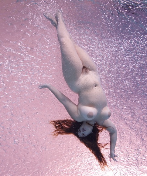Howard Schatz, Underwater Study 2917, 2005